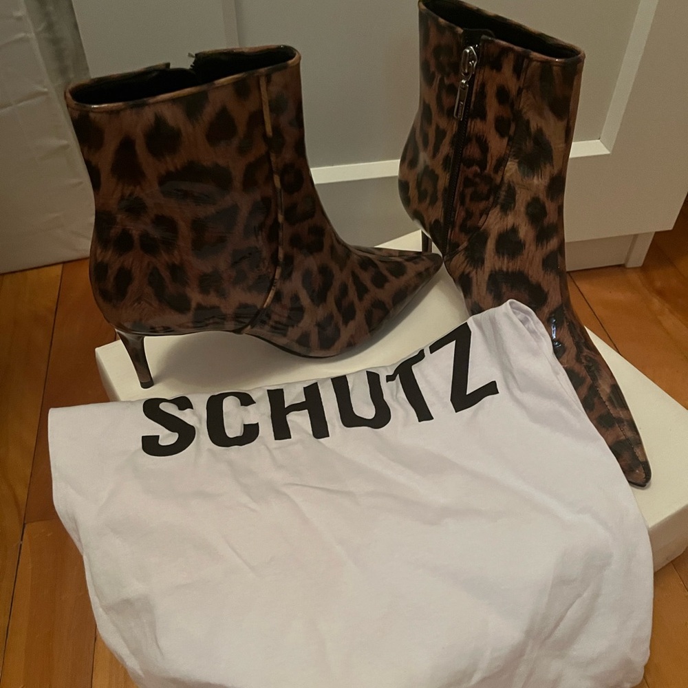 SCHUTZ Animal Print Heeled Boots